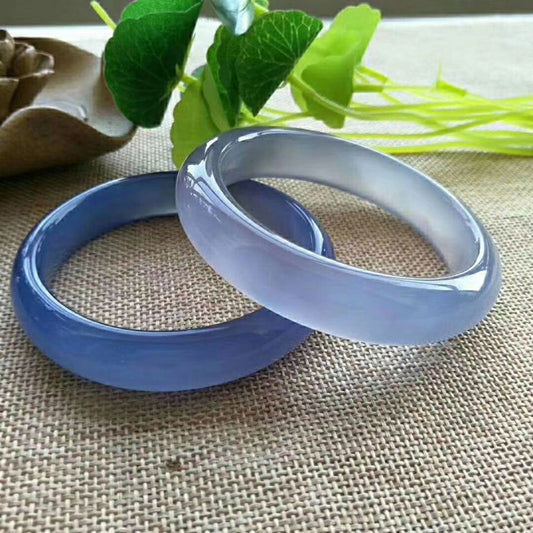 Ice-like Blue Chalcedony Bracelet Jade Delicate And Transparent